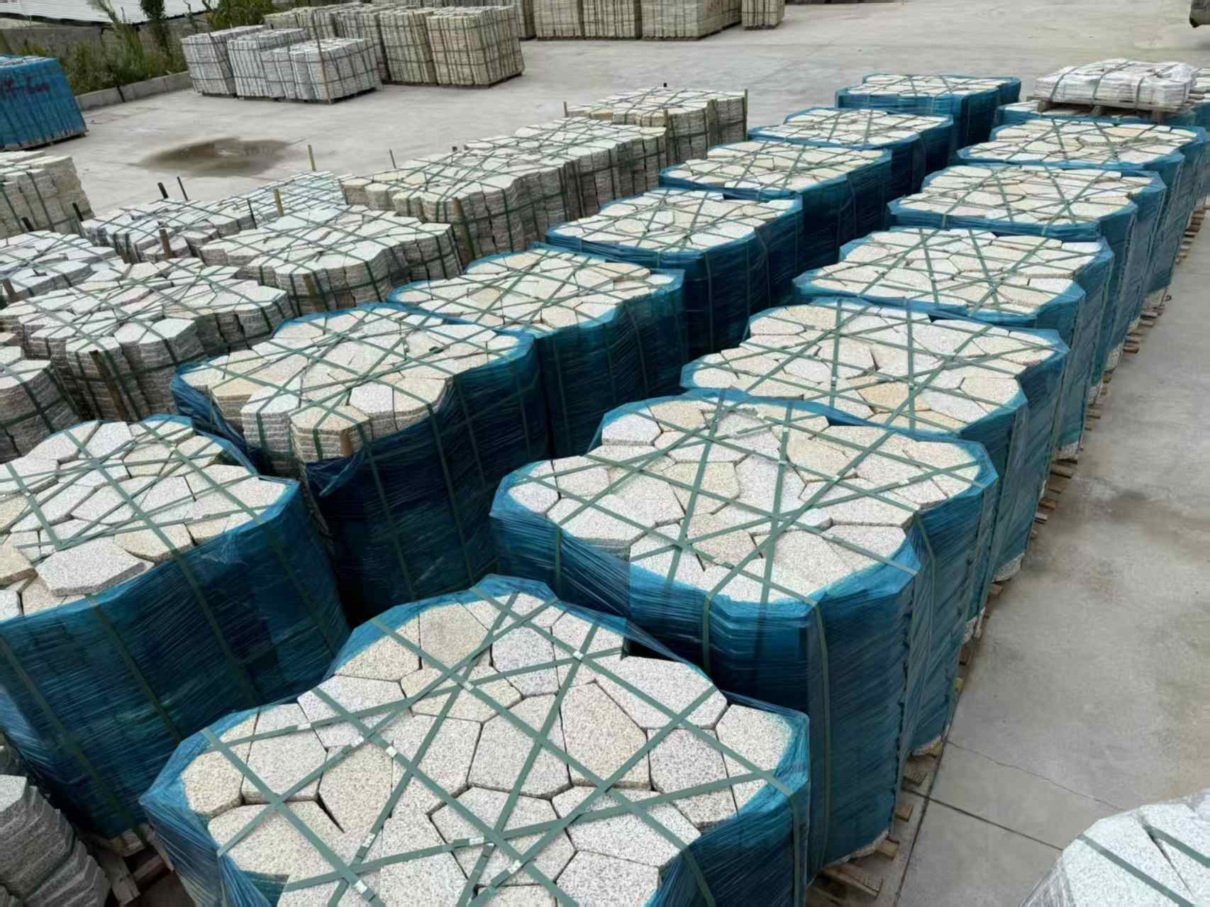 丽江黄金麻冰裂纹 碎拼