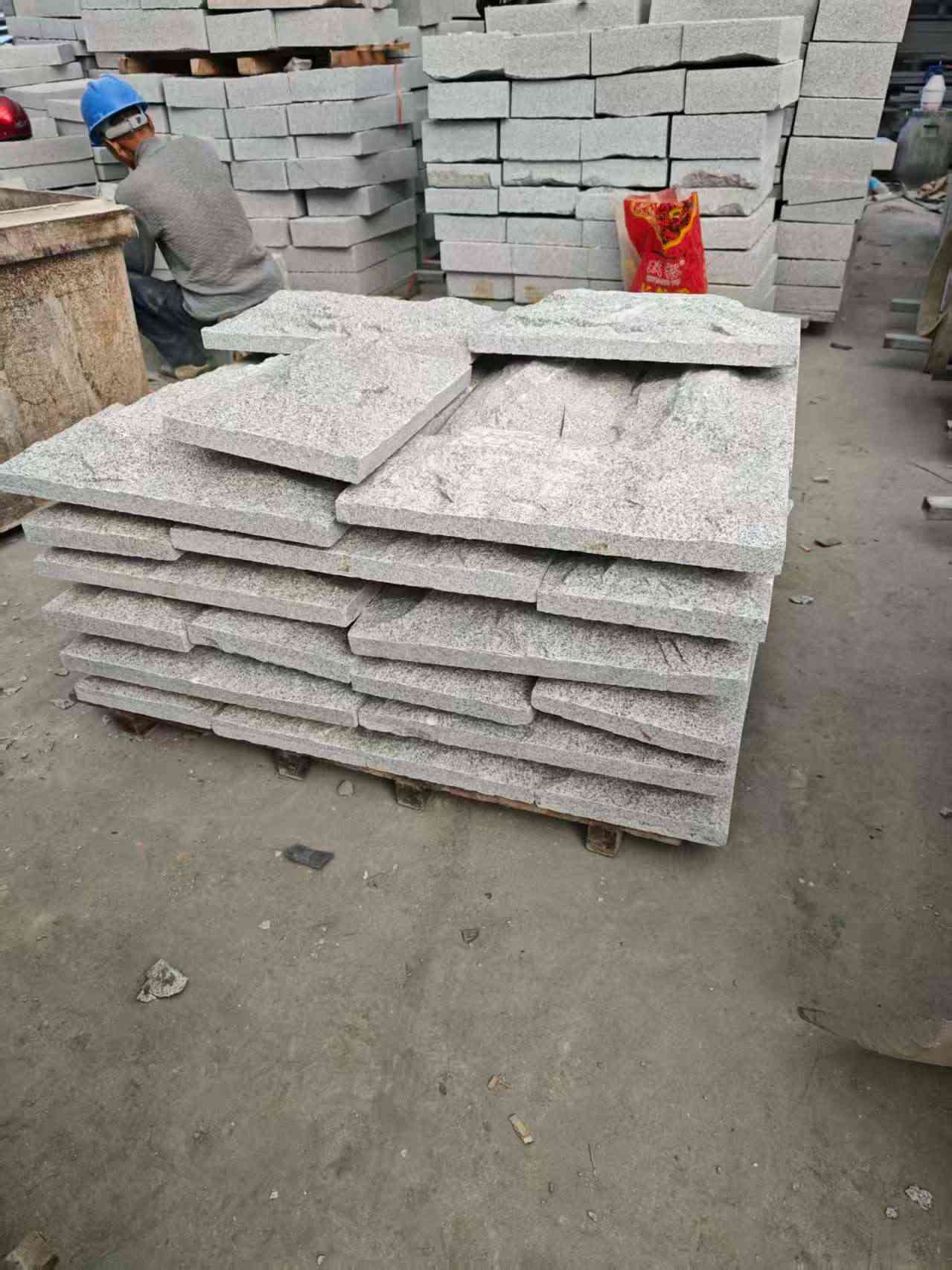 丽江芝麻白蘑菇石，自然面